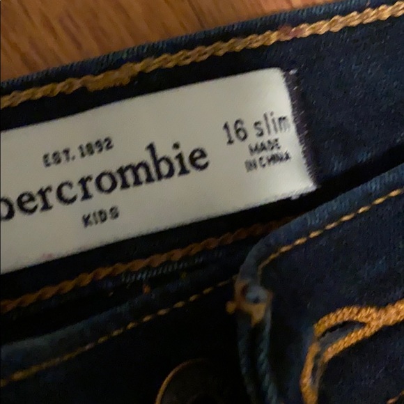 Kids jeans lot - Picture 4 of 4